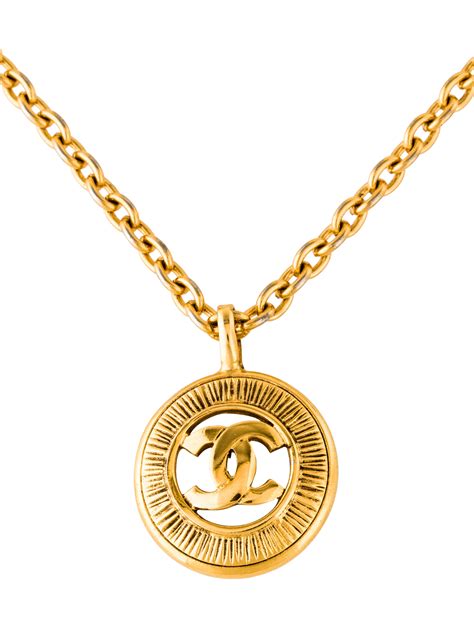 chanel cc logo 18k gold tone chain pendant necklace|chanel medallion necklace.